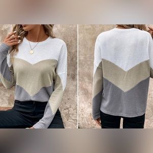NWT lightweight sweater